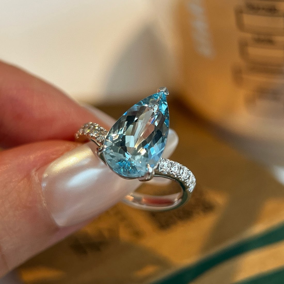 14k Gold 3.15 Ctw Natural Aquamarine & Diamond Ring - 2