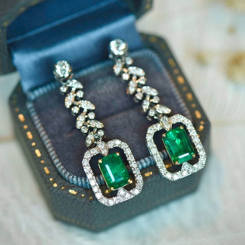 14k Gold 1.90 Ctw Vivid Green Natural Emerald & Diamond Earrings - 3