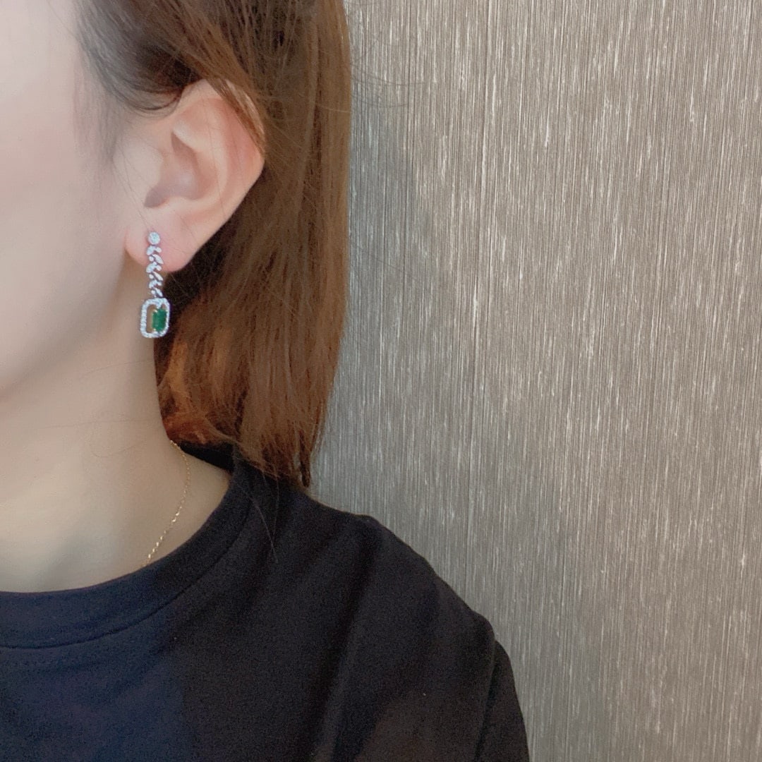 14k Gold 1.90 Ctw Vivid Green Natural Emerald & Diamond Earrings - 4