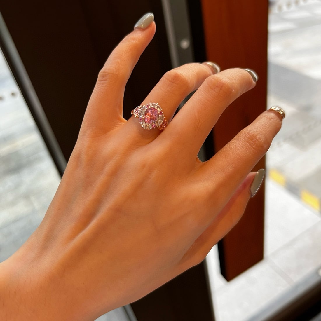 14k Gold 1.21 Ctw Natural Spinel & Diamond Ring - 4