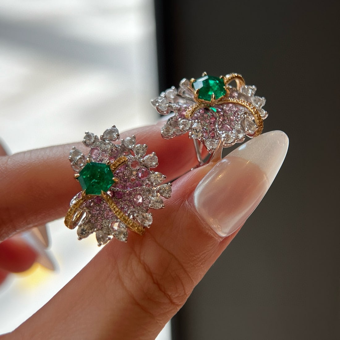 14k Gold 1.80 Ctw Vivid Green Natural Emerald & Diamond Earrings - 2