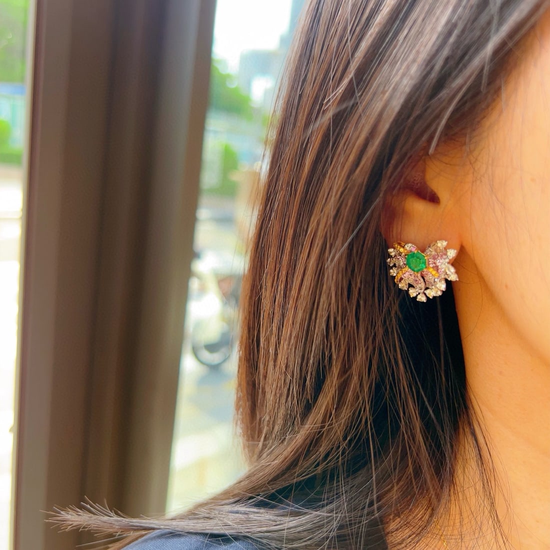 14k Gold 1.80 Ctw Vivid Green Natural Emerald & Diamond Earrings - 4
