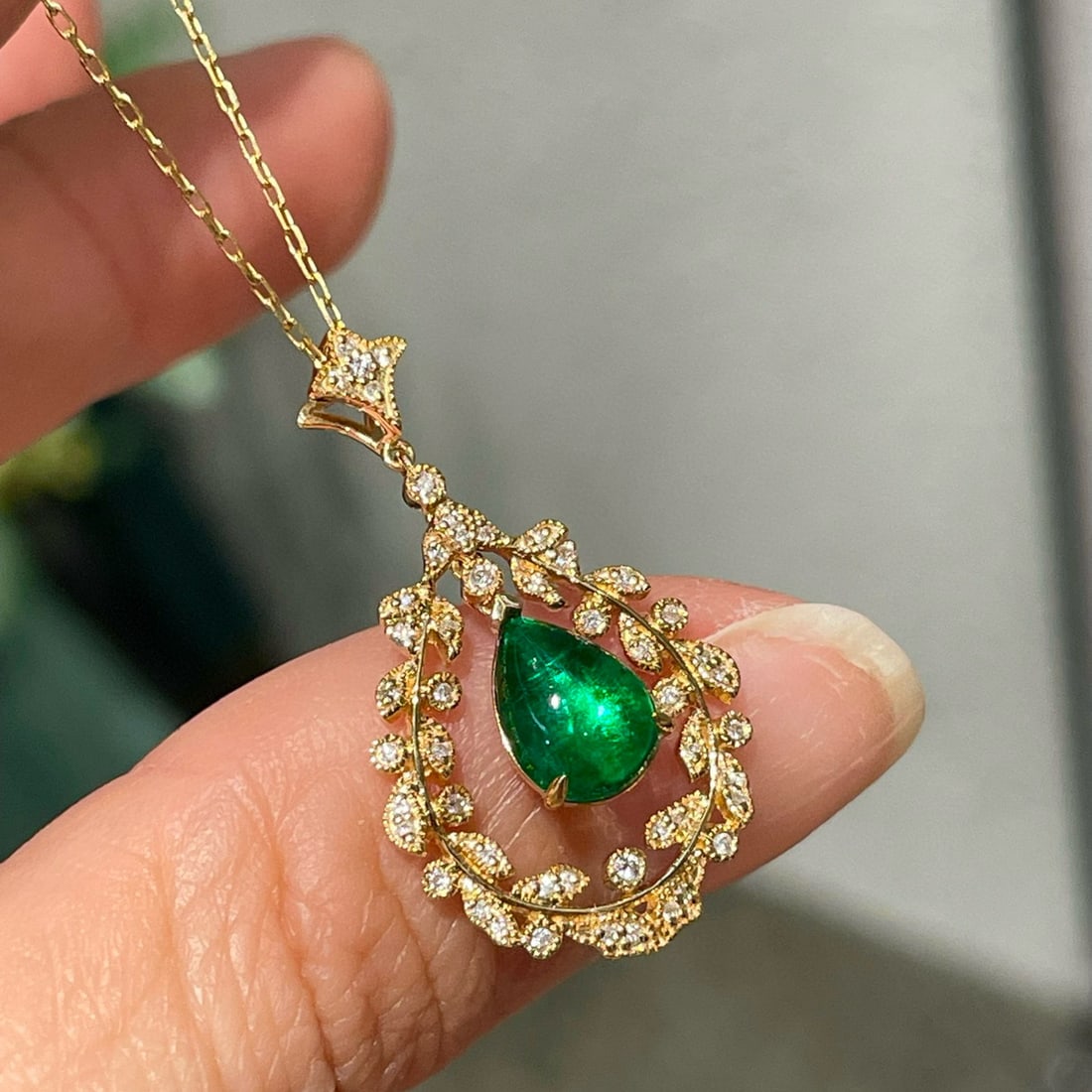 14k Gold 1 Ct Vivid Green Natural Emerald & Diamond Pendant( Without Chain ) - 2
