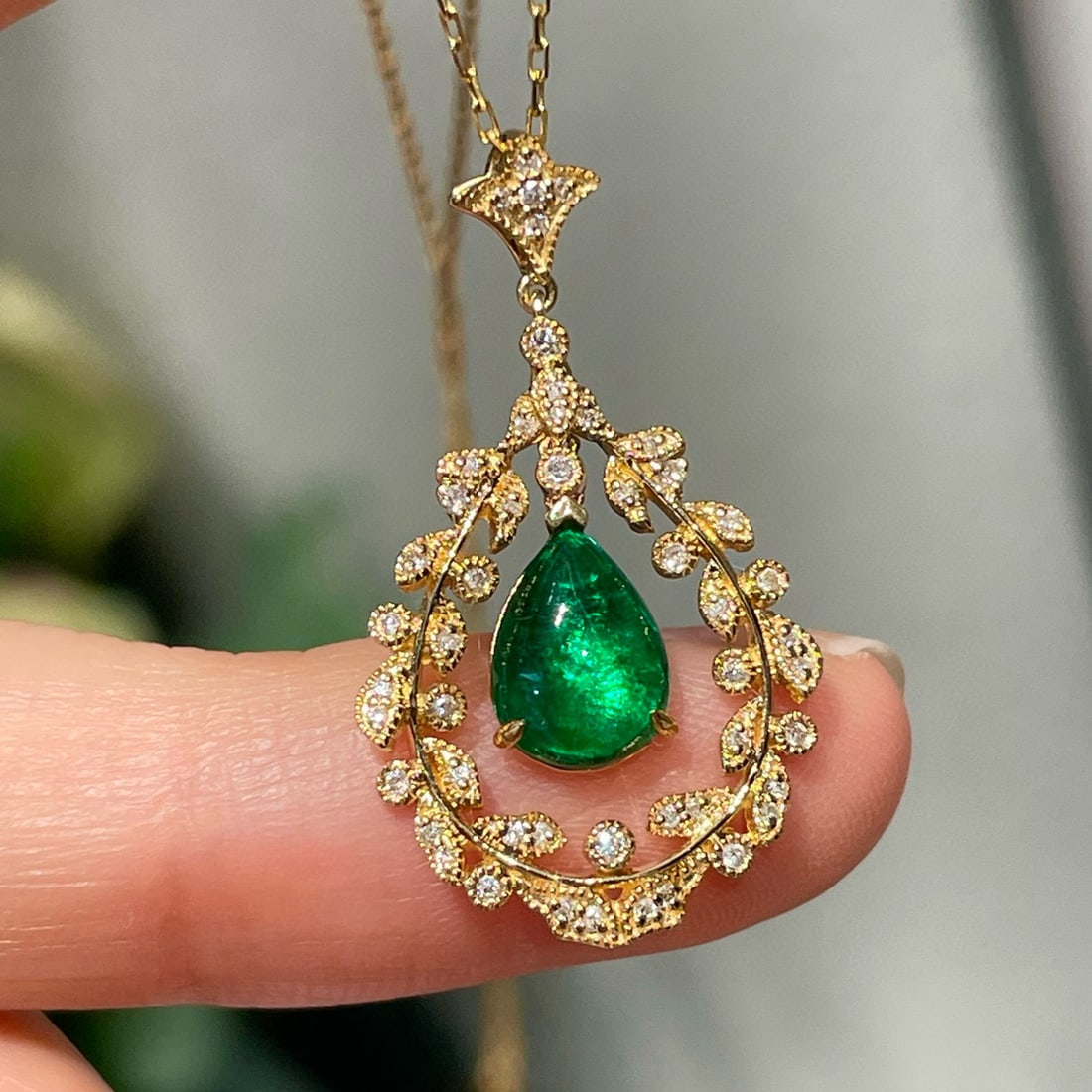 14k Gold 1 Ct Vivid Green Natural Emerald & Diamond Pendant( Without Chain ) - 3
