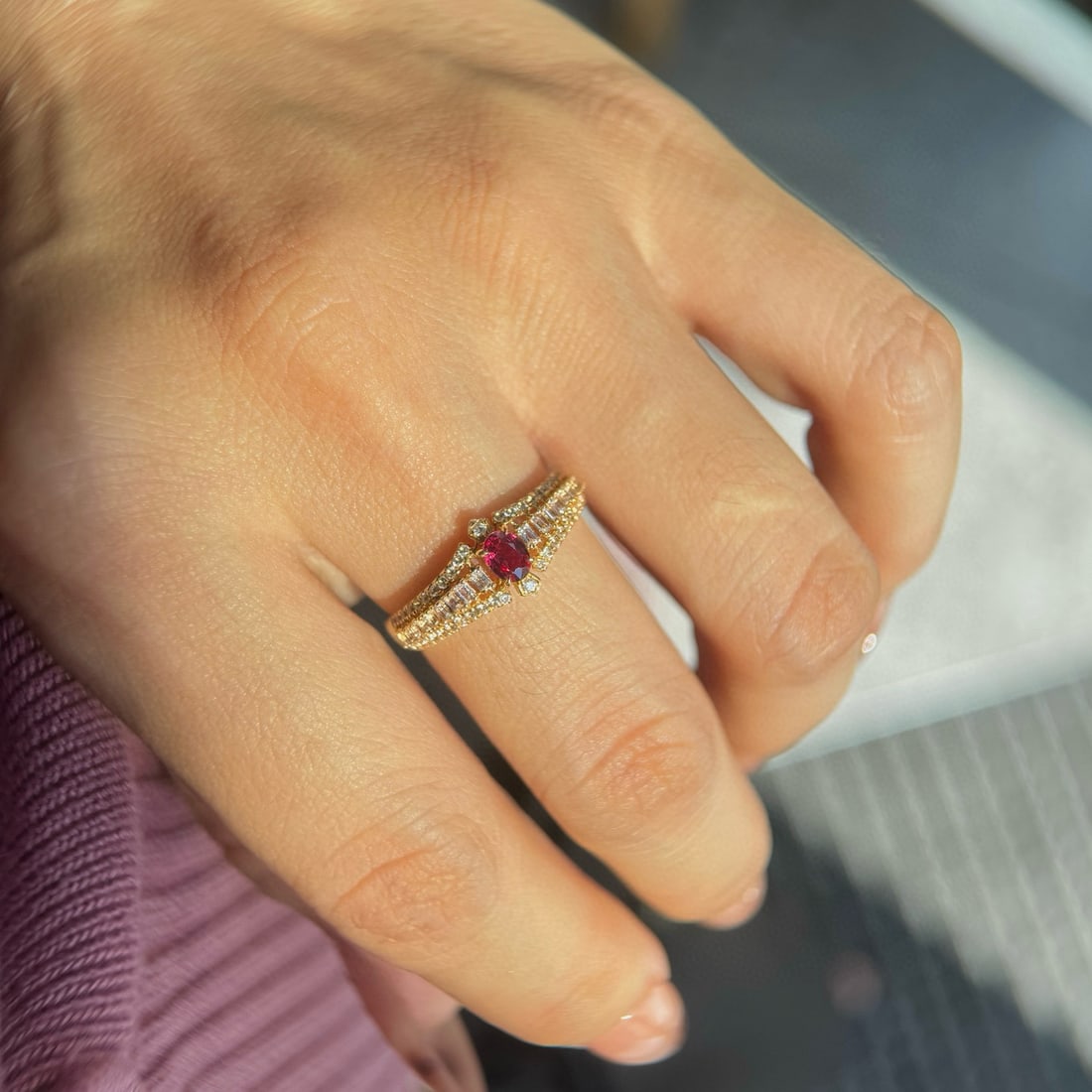 14k Gold 0.31 Ctw Natural Ruby & Diamond Ring - 4