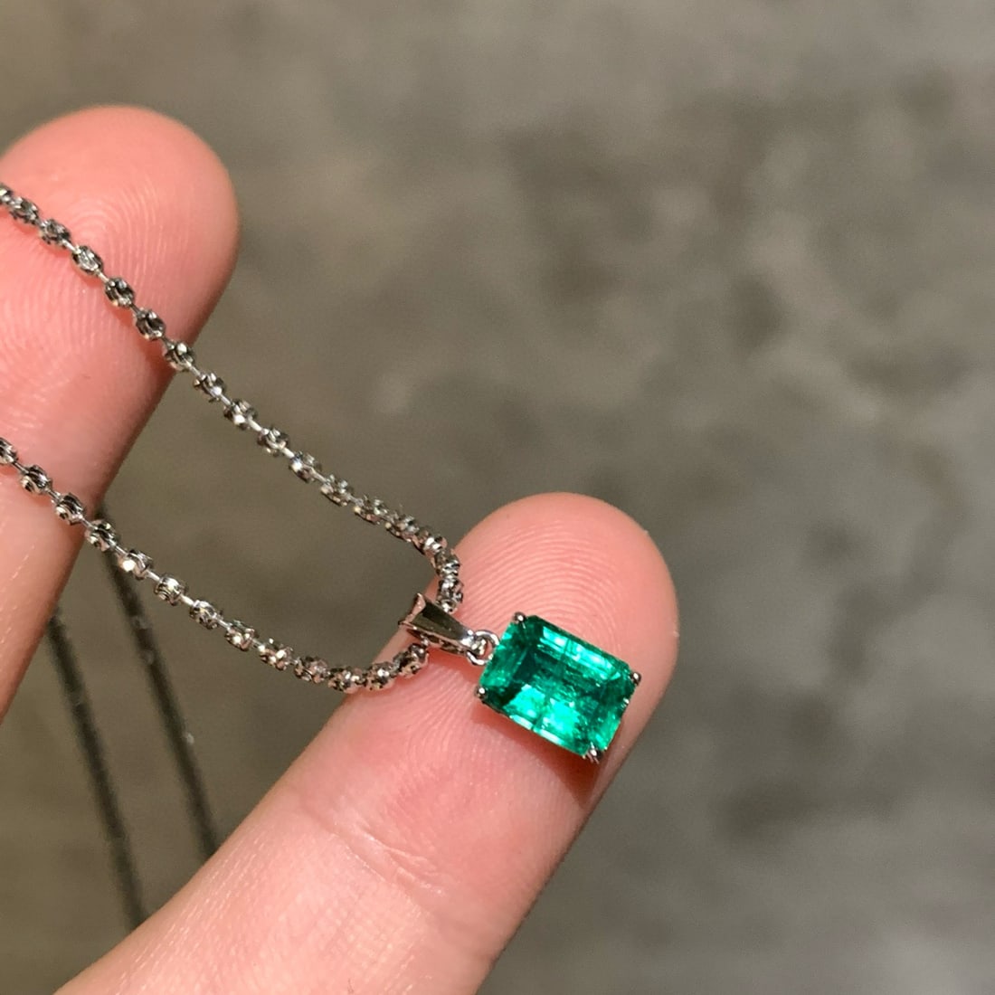 14k Gold 0.95 Ct Natural Emerald Pendant( Without Chain ) - 3