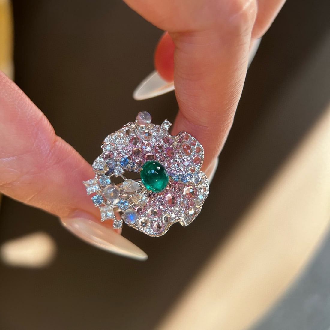 14k Gold 1.01 Ctw Vivid Green Natural Emerald & Diamond Ring - 4