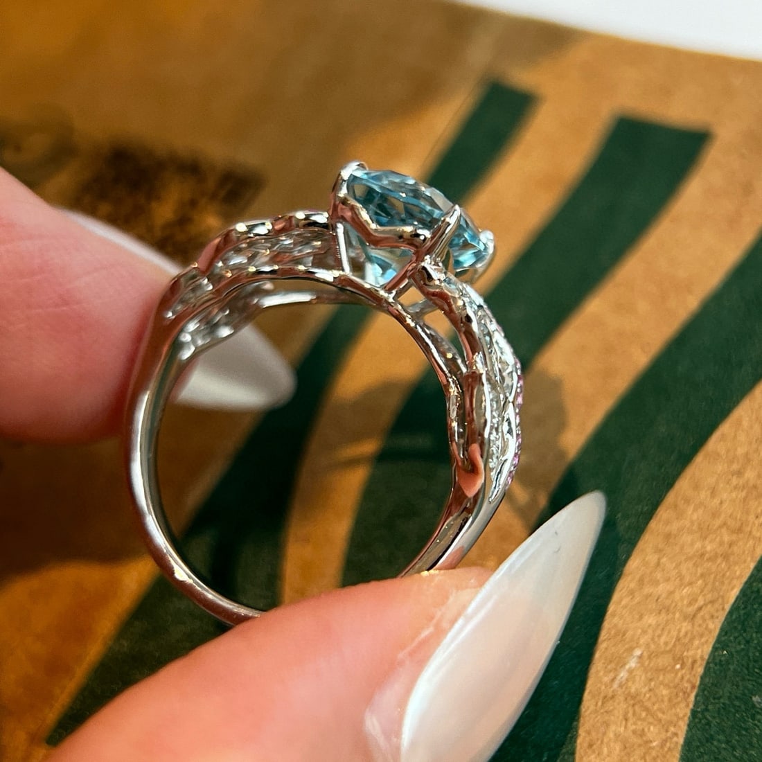 14k Gold 2.20 Ctw Natural Aquamarine & Diamond Ring - 3