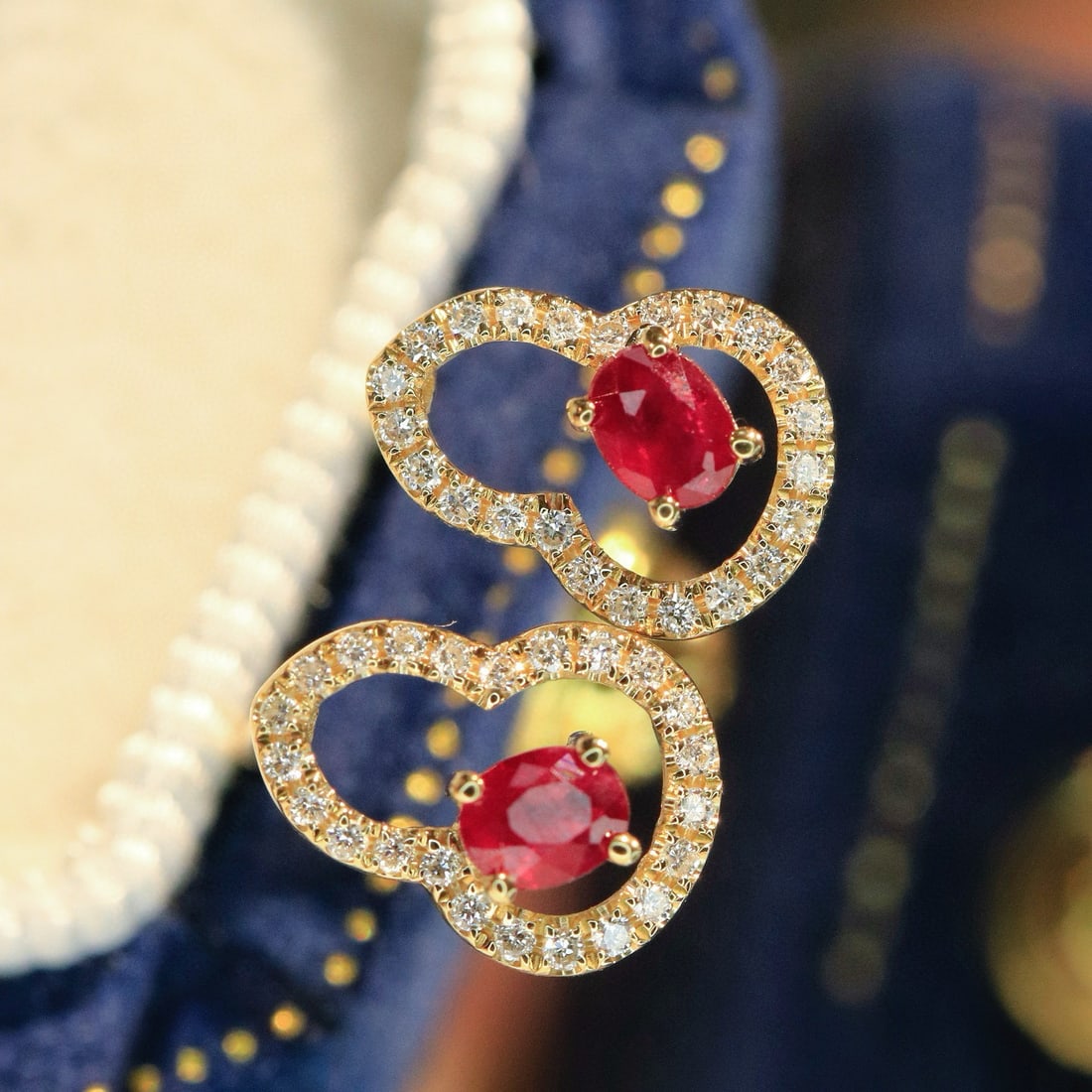 14k Gold 0.38 Ctw Vivid Red Natural Ruby & Diamond Earrings - 3