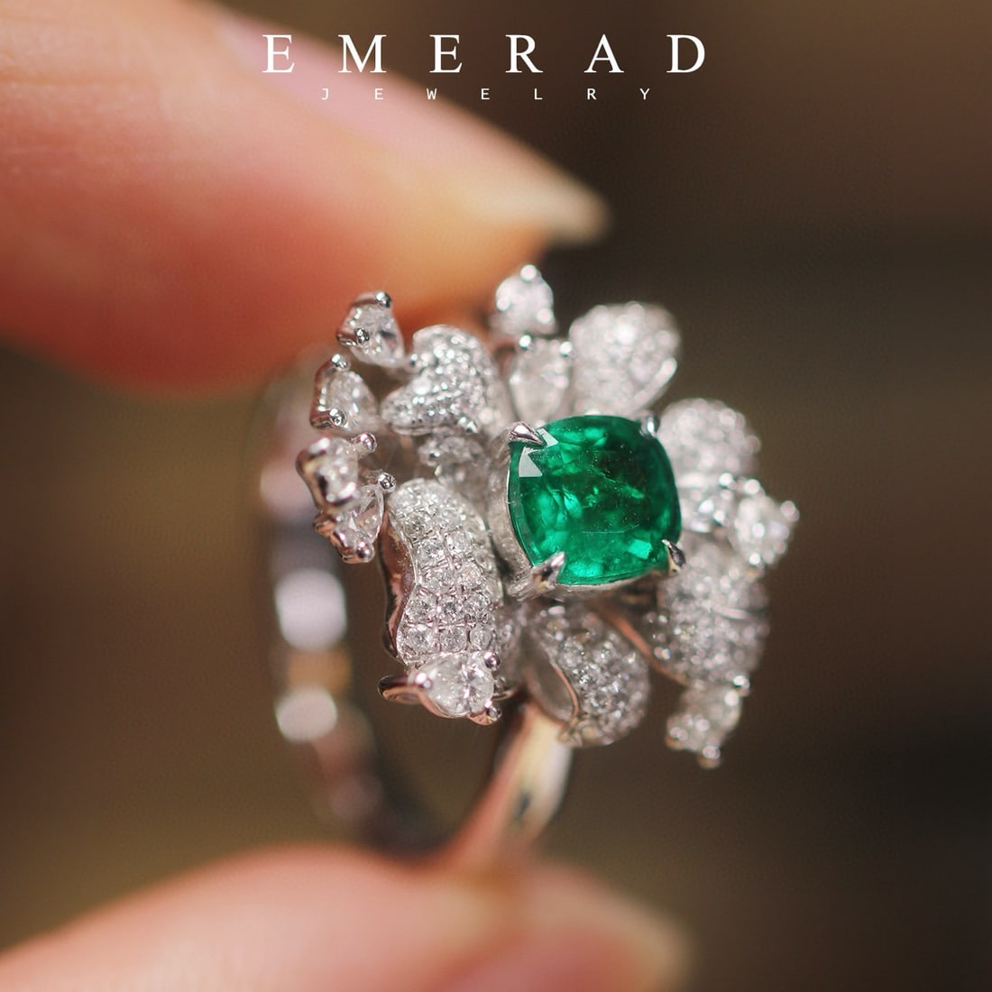 14k Gold 1.64 Ctw Vivid Green Natural Emerald & Diamond Ring - 4