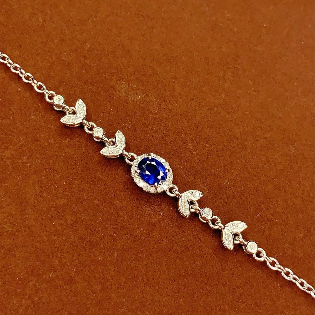14k Gold 0.4 Ct Vivid Blue Natural Sapphire & Diamond Bracelet - 3