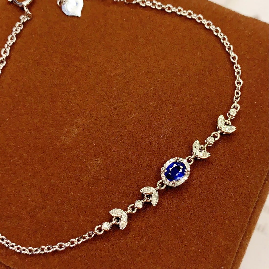 14k Gold 0.4 Ct Vivid Blue Natural Sapphire & Diamond Bracelet - 5
