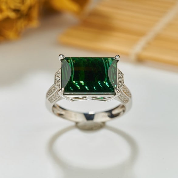 14k Gold 6.42 Ctw Natural Tourmaline & Diamond Ring: Ref:231054236 // gold content:14k gold // ring size:7. 25us // // main gemstone:tourmaline // shape:rectangle // carat weight:6. 11ct // color:green // treatment:natural // // adjacent gemstone 2 :
