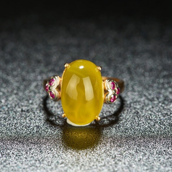14k Gold 12.15 Ct Natural Prehnite & Ruby Ring: Ref:231054240 // gold content:14k gold // ring size:7. 25us // // main gemstone:prehnite // shape:oval // carat weight:12. 15ct // color:yellow // treatment:natural // // adjacent gemstone 2 : ruby