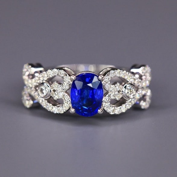 14k Gold 1.34 Ctw Natural Sapphire & Diamond Ring: Ref:231054266 // gold content:14k gold // ring size:7. 25us // // main gemstone:sapphire // shape:oval // carat weight:1. 04ct // color:blue // treatment:natural // // adjacent gemstone 2 : diamond