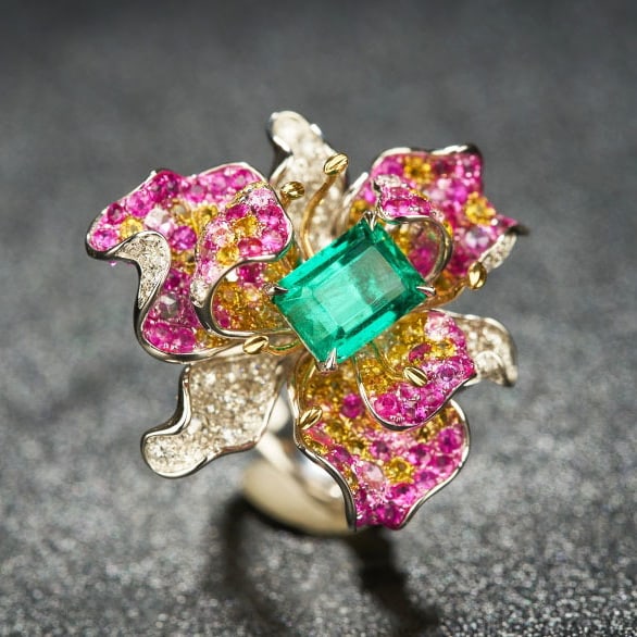 14k Gold 1.7 Ct Vivid Green Natural Emerald & Diamond & Ruby & Sapphire Ring - 7