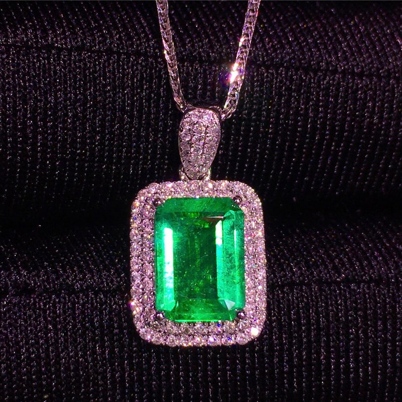 14k Gold 1.62 Ct Vivid Green Natural Emerald & Diamond Pendant( Without Chain ) - 4