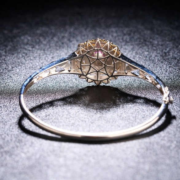 14k Gold 1.95 Ctw Natural Padparadscha Sapphire & Diamond Bangle - 5