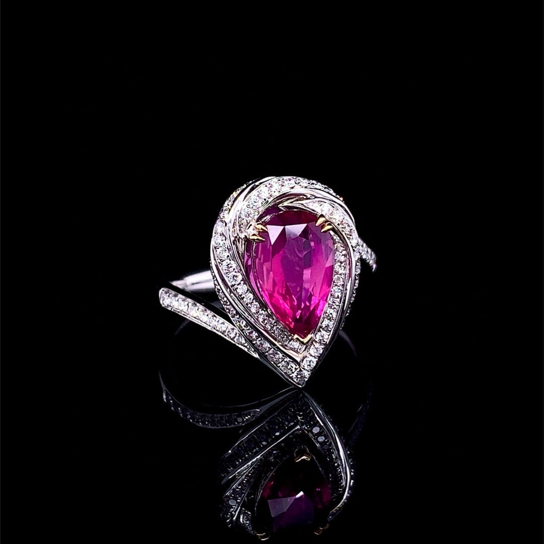 14k Gold 2.43 Ctw Natural Ruby & Diamond Ring - 4