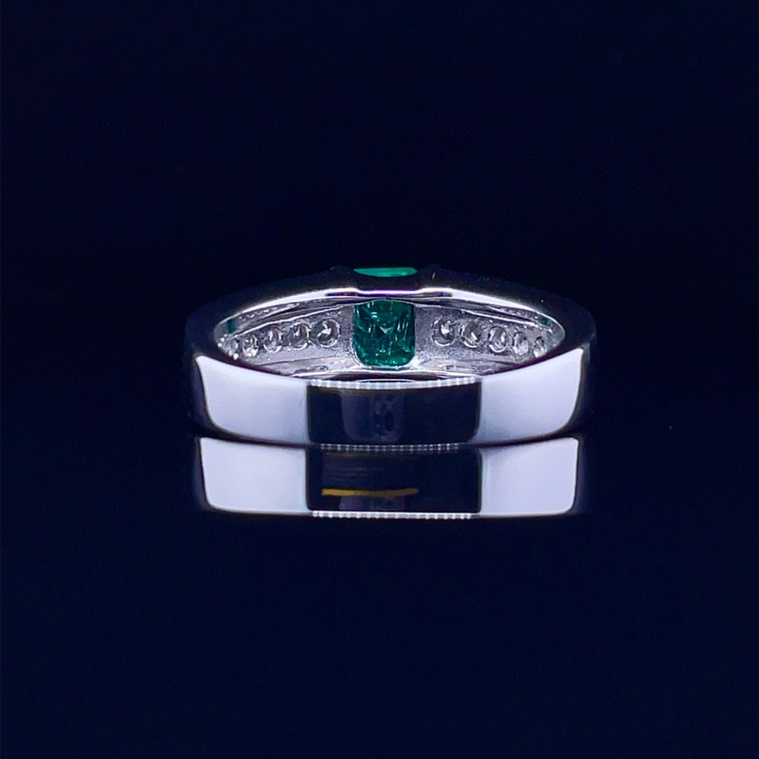 14k Gold 1.46 Ctw Natural Emerald & Diamond Ring - 4