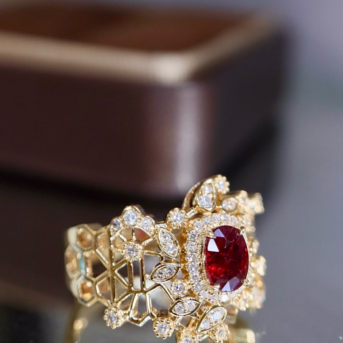 14k Gold 0.95 Ctw Natural Ruby & Diamond Ring - 2