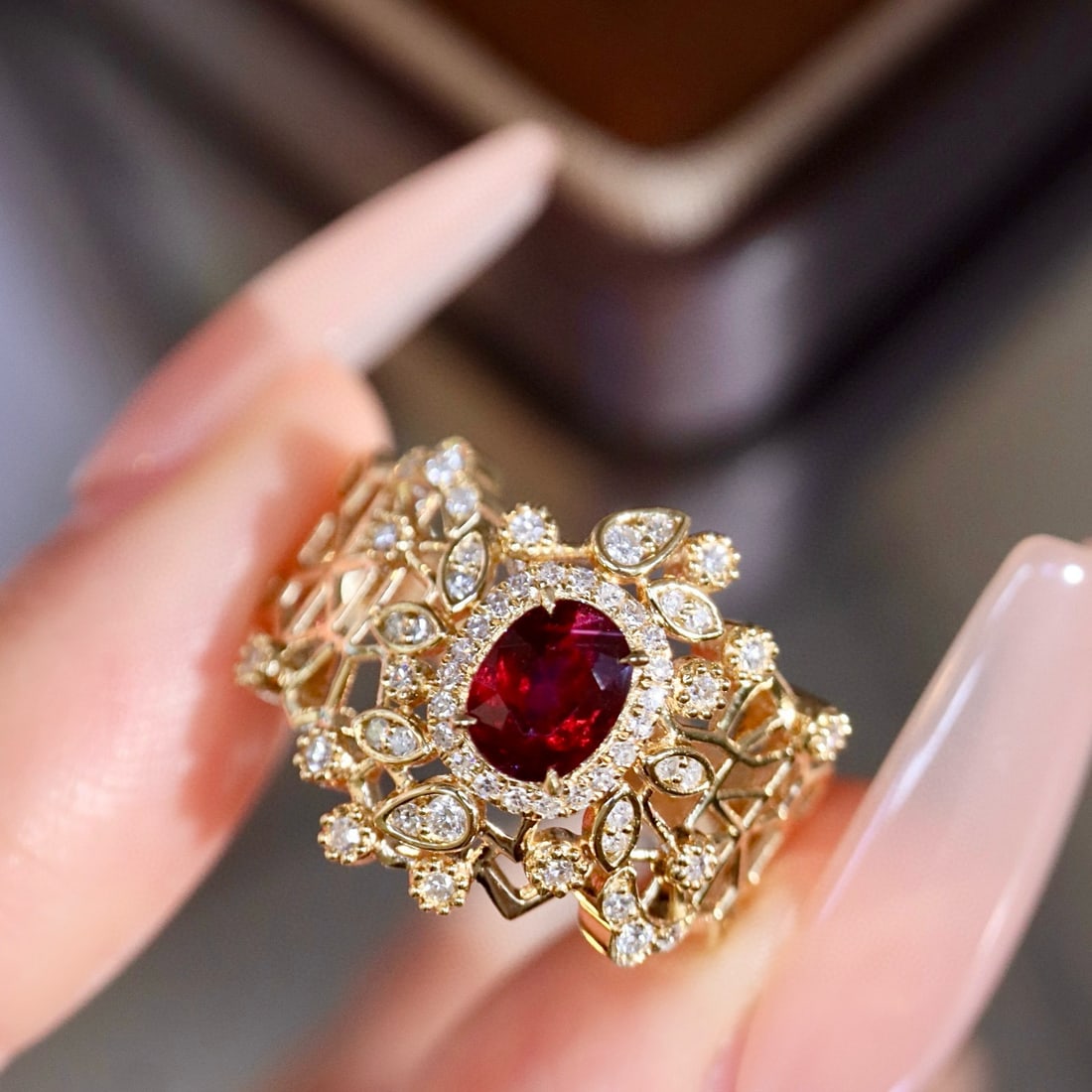 14k Gold 0.95 Ctw Natural Ruby & Diamond Ring - 5