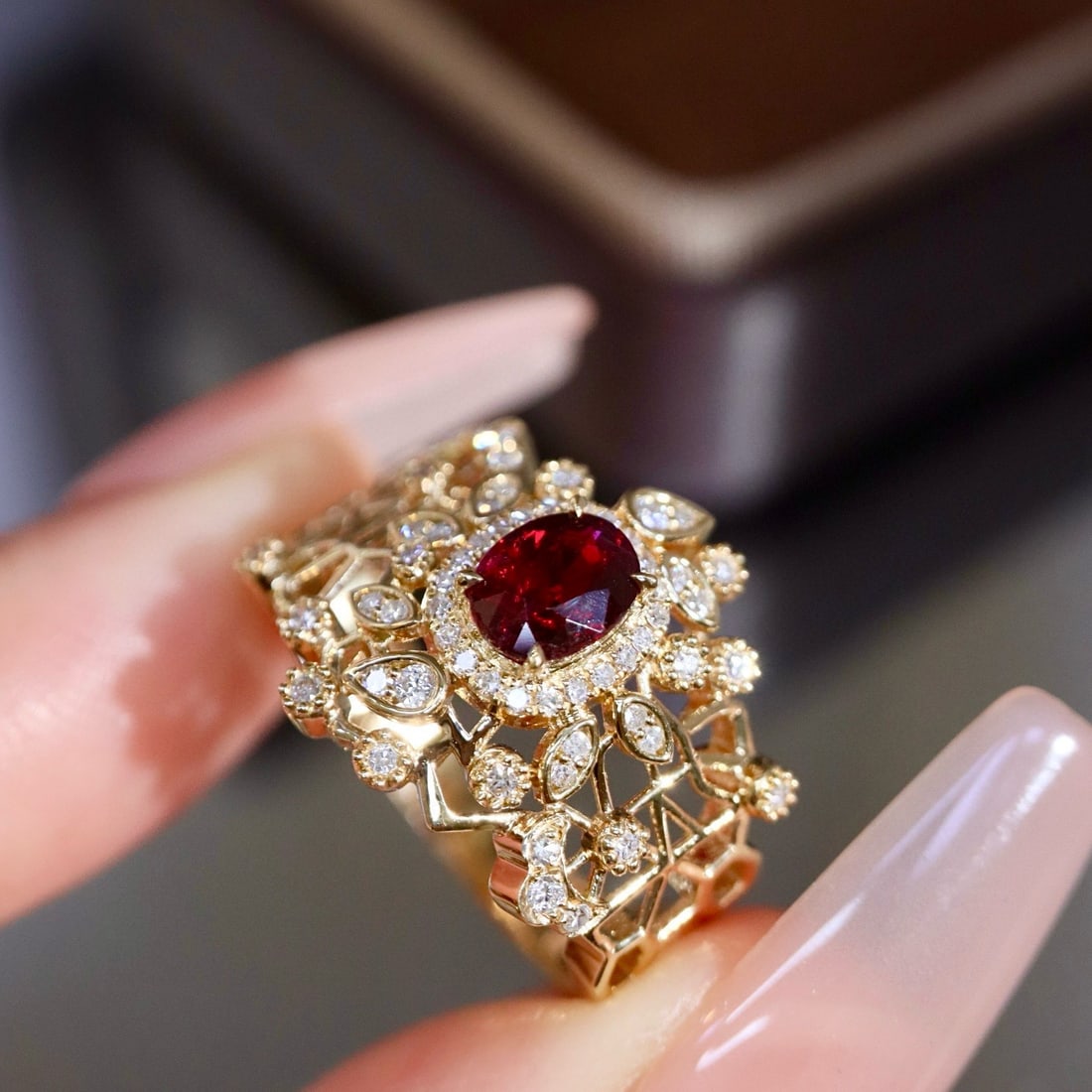 14k Gold 0.95 Ctw Natural Ruby & Diamond Ring - 6
