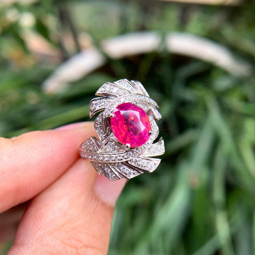 14k Gold 2.47 Ctw Natural Spinel & Diamond Ring - 2