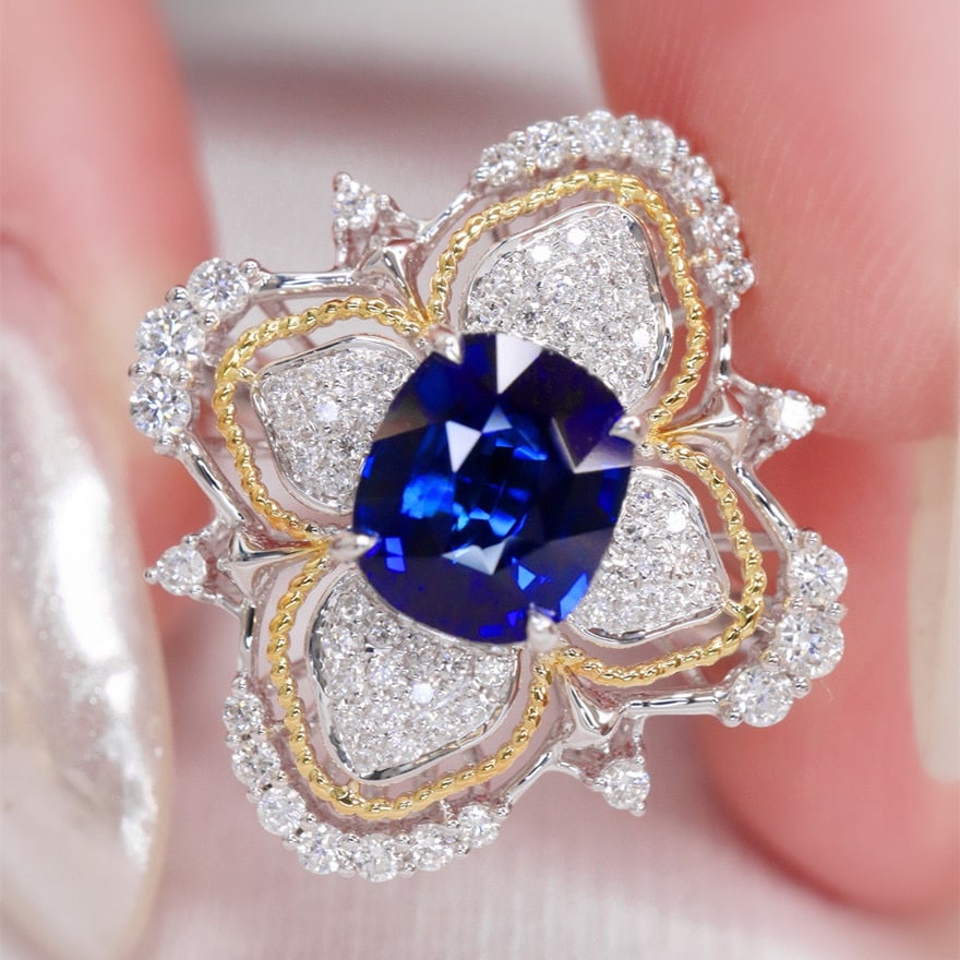 14k Gold 1.90 Ctw Natural Sapphire & Diamond Ring: Ref:231054295 // gold content:14k gold // ring size:7. 25us // // main gemstone:sapphire // shape:cushion // carat weight:1. 52ct // color:royal blue // treatment:natural // // adjacent gemstone 2 : d