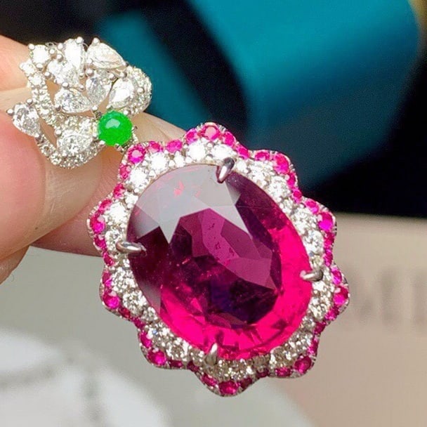 14k Gold 9.3 Ct Natural Tourmaline & Diamond Pendant( Without Chain ) - 3