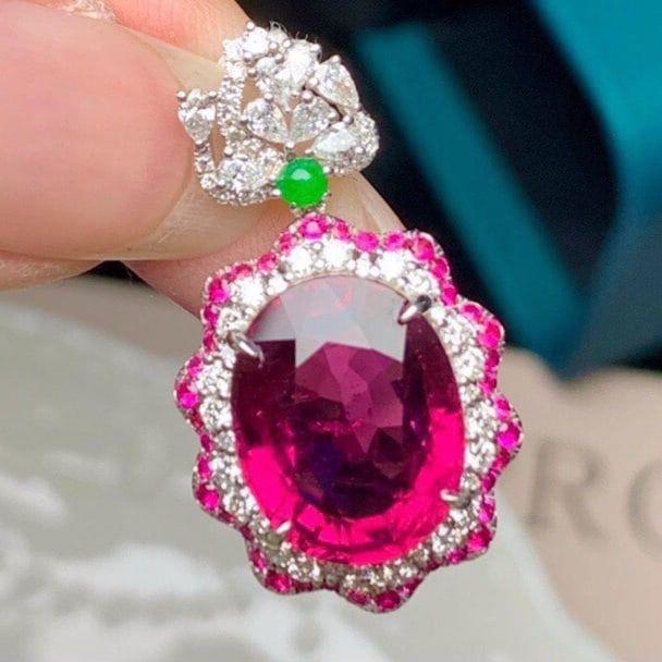 14k Gold 9.3 Ct Natural Tourmaline & Diamond Pendant( Without Chain ) - 5
