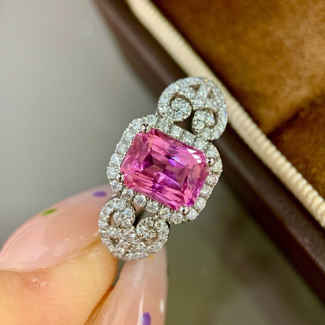 14k Gold 1.89 Ctw Natural Spinel & Diamond Ring - 3