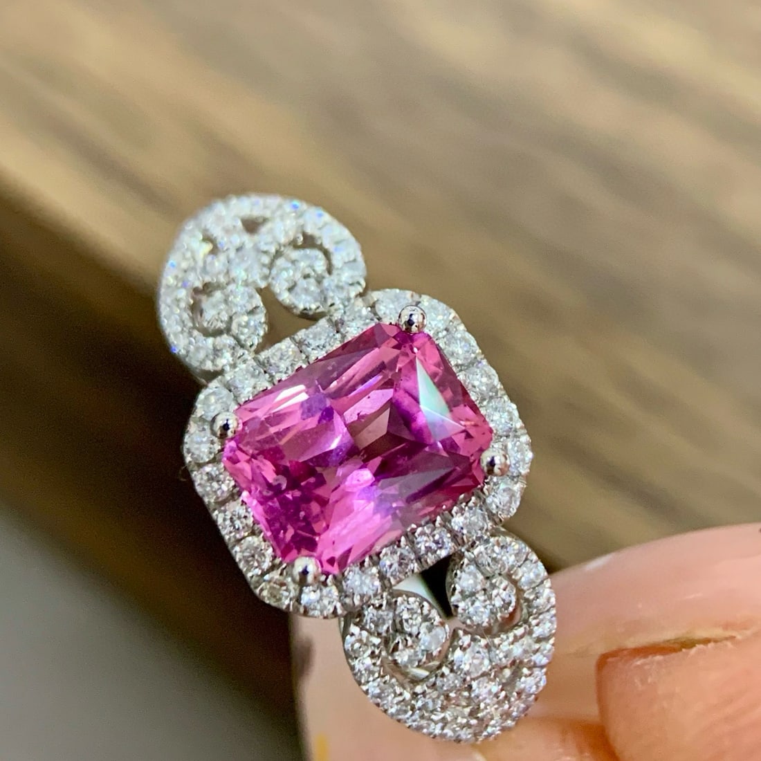 14k Gold 1.89 Ctw Natural Spinel & Diamond Ring - 4
