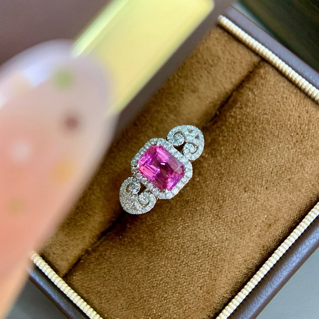 14k Gold 1.89 Ctw Natural Spinel & Diamond Ring - 5
