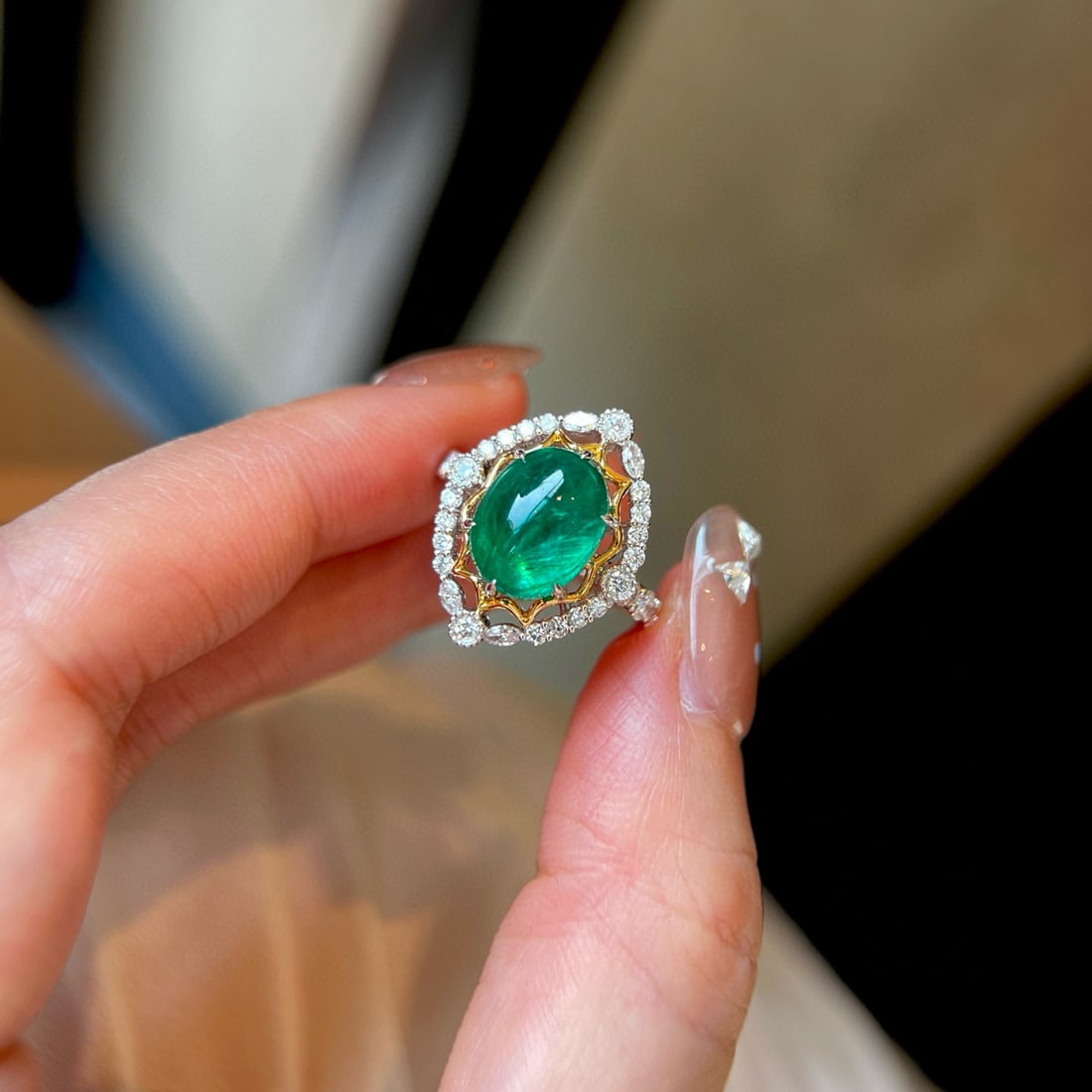 14k Gold 5.32 Ctw Vivid Green Natural Emerald & Lab Grown Diamond Ring - 3