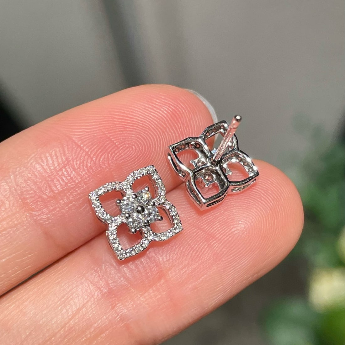 14k Gold 0.45 Ct Natural H Diamond Earrings - 3
