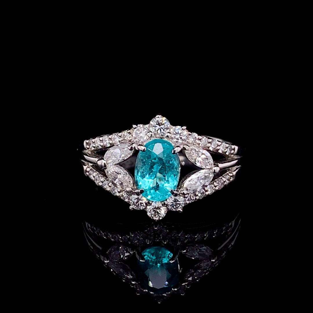 14k Gold 1.13 Ctw Natural Sapphire & Diamond Ring: Ref:231054342 // gold content:14k gold // ring size:7. 25us // // main gemstone:sapphire // shape:cushion // carat weight:0. 73ct // color:blue // treatment:natural // // adjacent gemstone 2 :