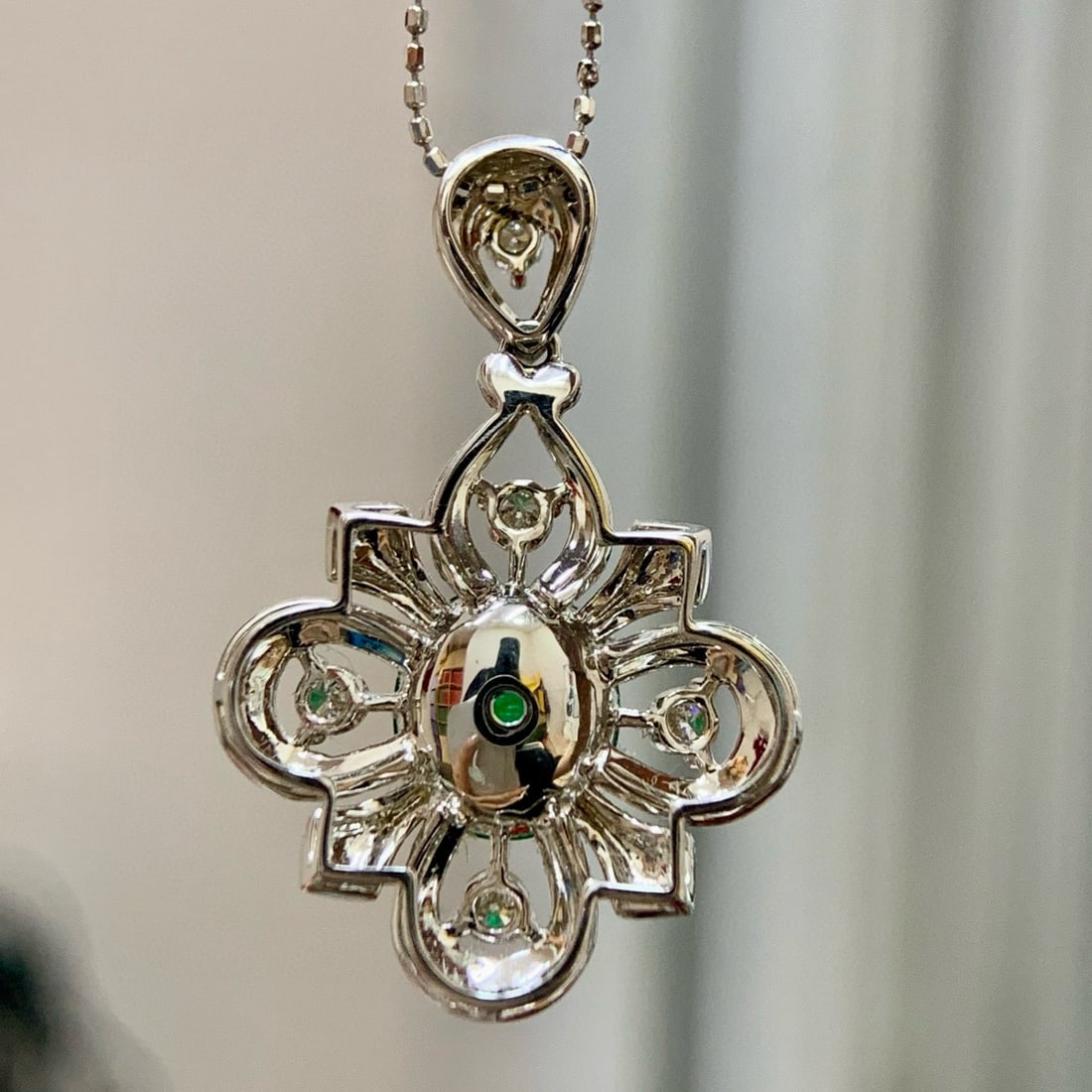 14k Gold 2.82 Ctw Vivid Green Natural Emerald & Diamond Pendant( Without Chain ) - 4