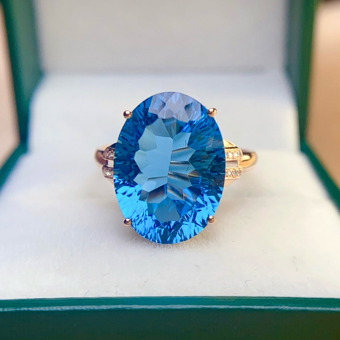 14k Gold 8.30 Ct Natural Topaz & Diamond Ring - 4