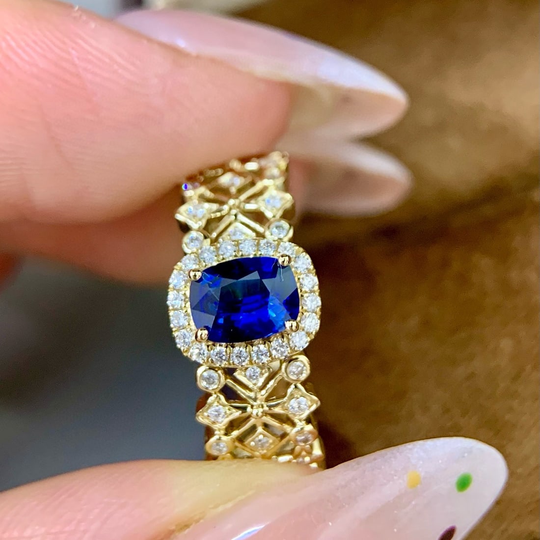 14k Gold 0.93 Ctw Natural Sapphire & Diamond Ring - 2