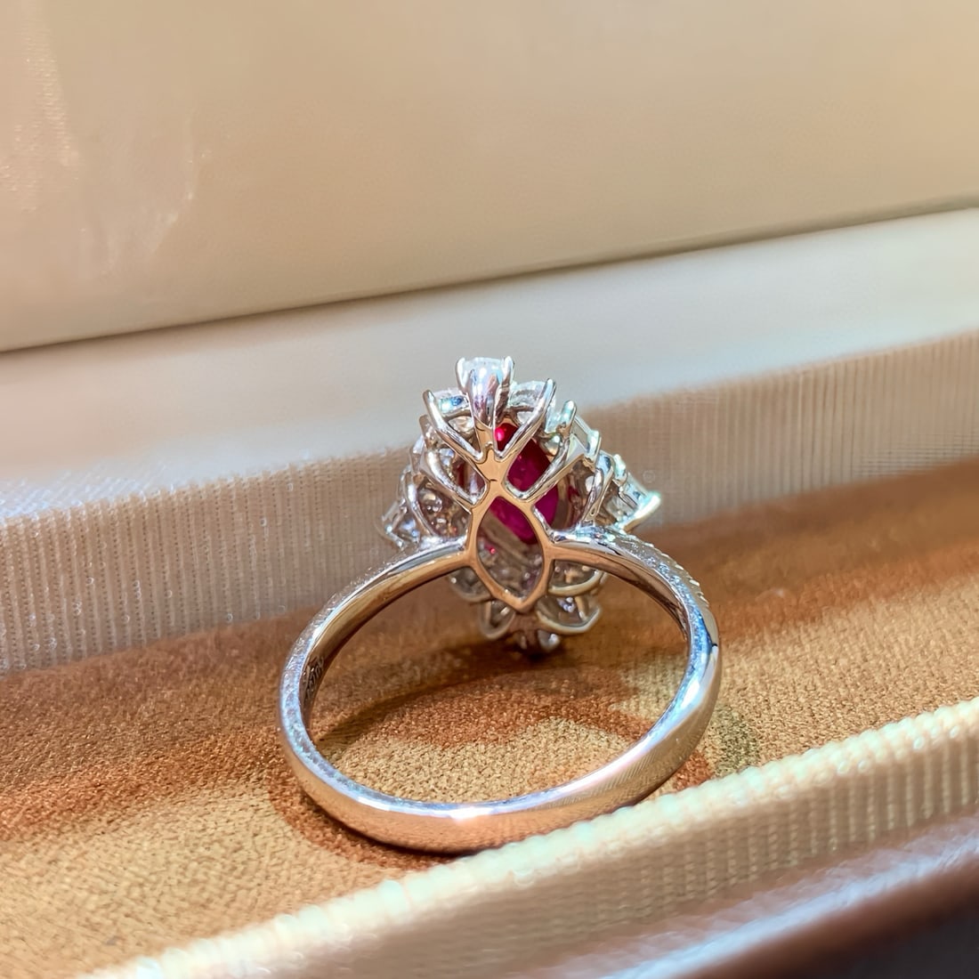 14k Gold 1.84 Ctw Natural Ruby & Diamond Ring - 3