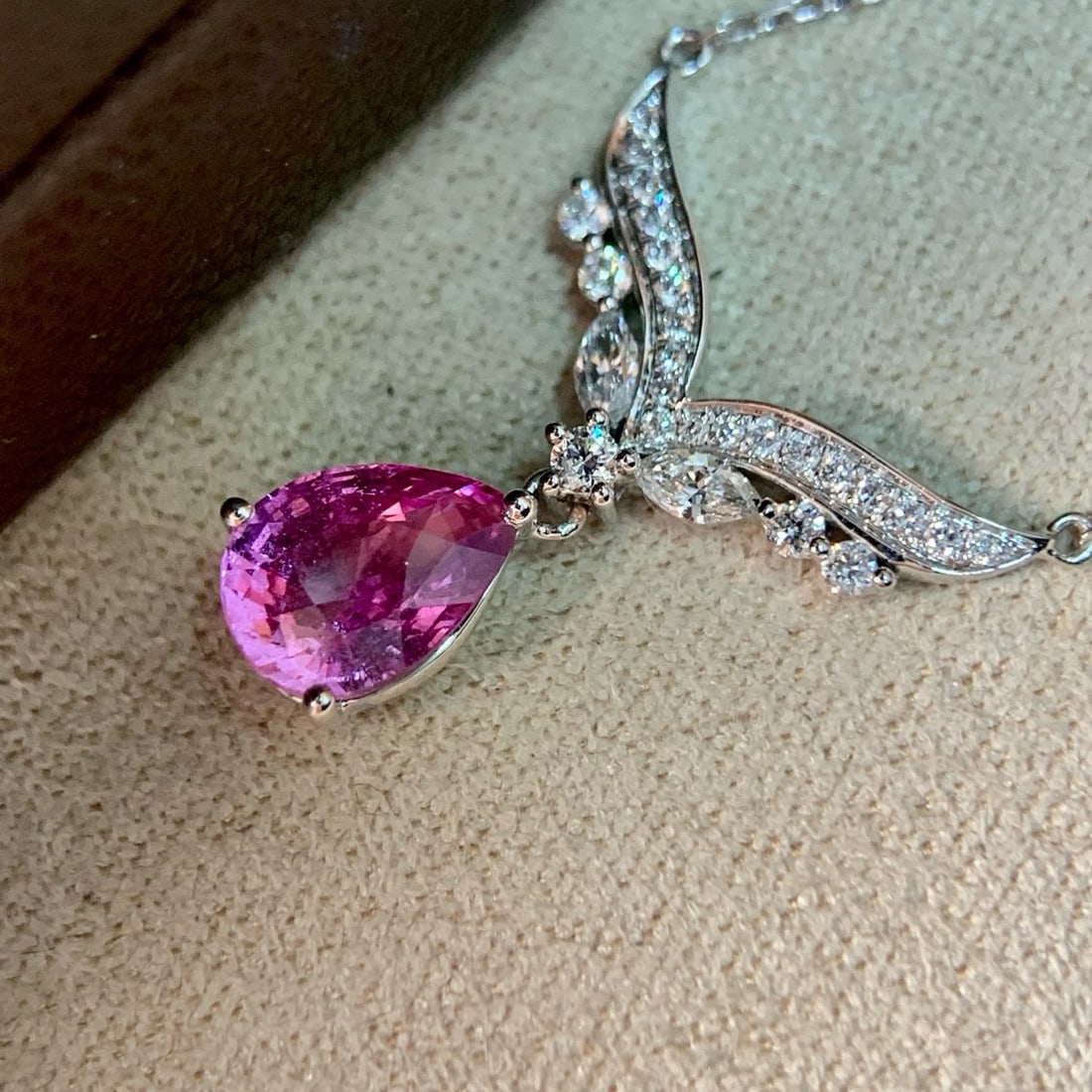 14k Gold 1.31 Ctw Natural Sapphire & Diamond Necklace - 4