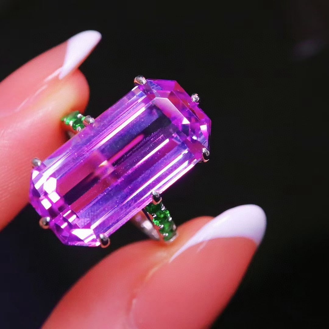 14k Gold 17.11 Ctw Natural Kunzite & Tsavorite Ring - 3