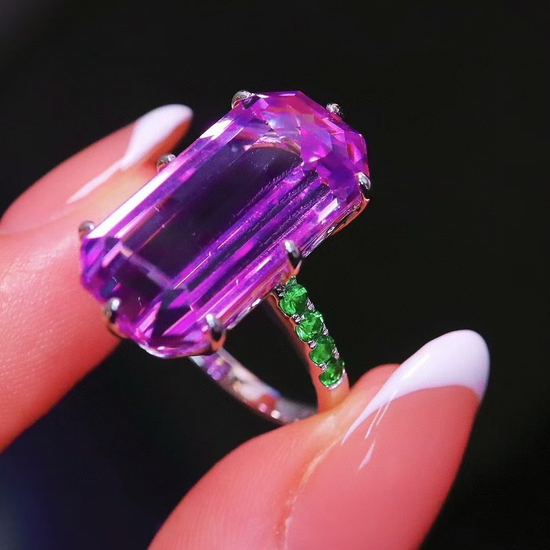 14k Gold 17.11 Ctw Natural Kunzite & Tsavorite Ring - 4