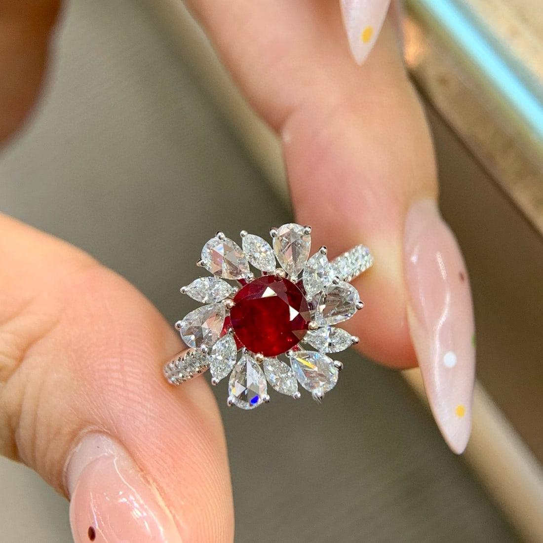 14k Gold 2.14 Ctw Natural Ruby & Diamond Ring - 4