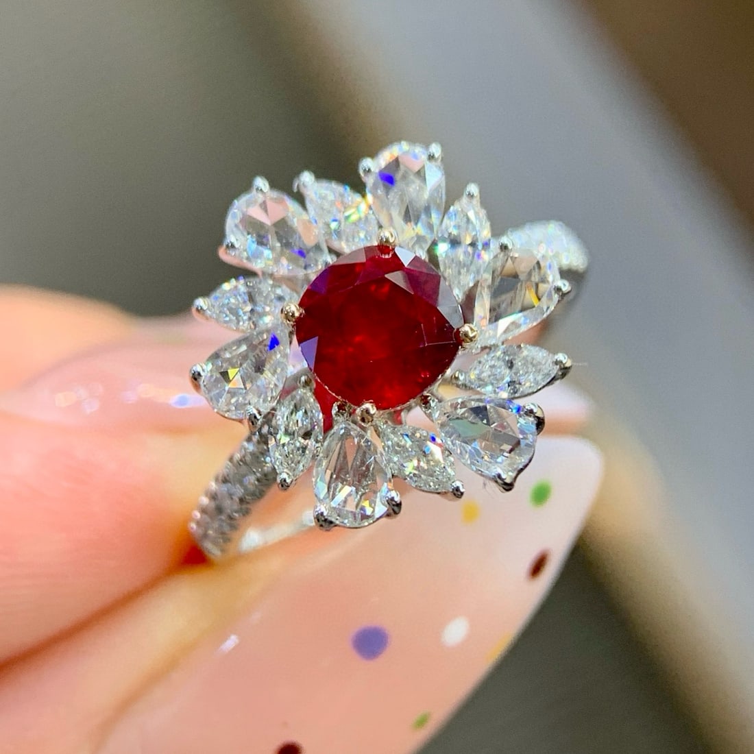 14k Gold 2.14 Ctw Natural Ruby & Diamond Ring - 6