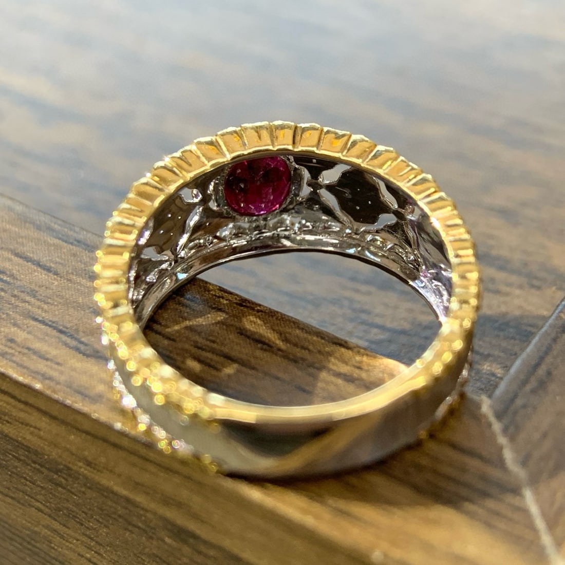 14k Gold 0.73 Ctw Natural Padparadscha Sapphire & Diamond Ring - 6