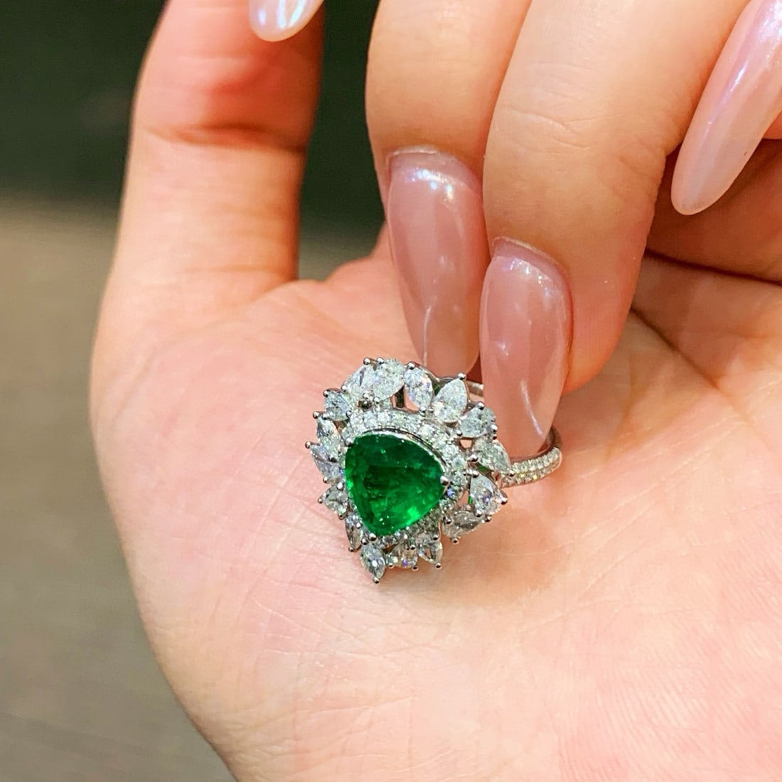 14k Gold 3.31 Ctw Vivid Green Natural Emerald & Diamond Ring/pendant( Without Chain ) - 3