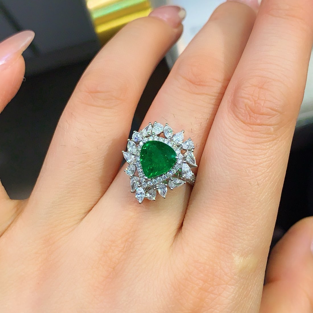 14k Gold 3.31 Ctw Vivid Green Natural Emerald & Diamond Ring/pendant( Without Chain ) - 6