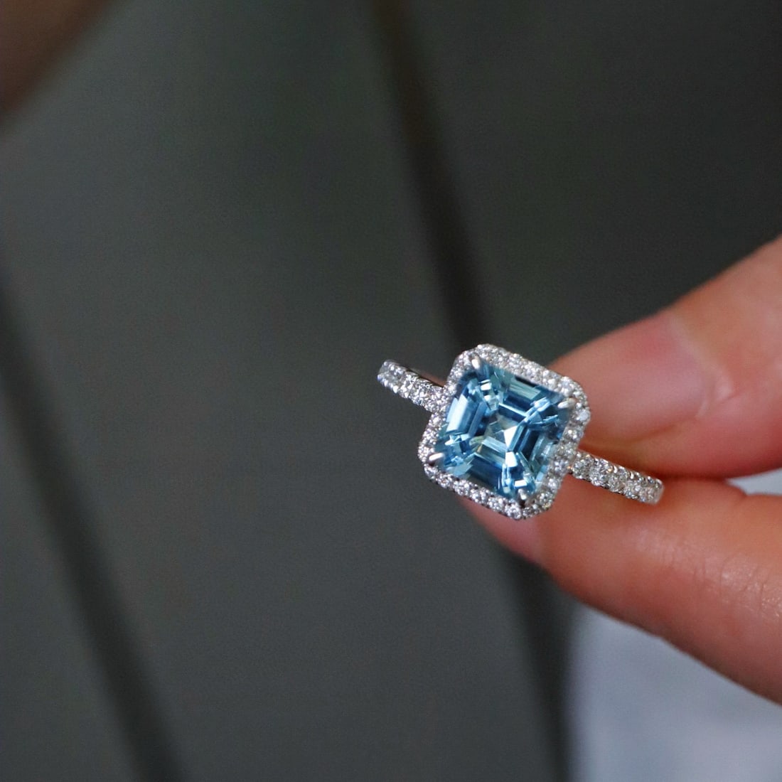 14k Gold 1.59 Ctw Natural Aquamarine & Diamond Ring - 3